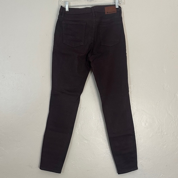 Henry & Belle Dark Skinny Pants with Zipper Details - Picture 2 of 4
